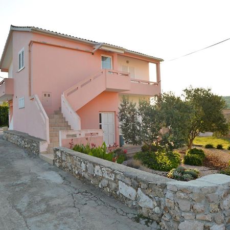 Apartments Lonic Куклица Екстериор снимка