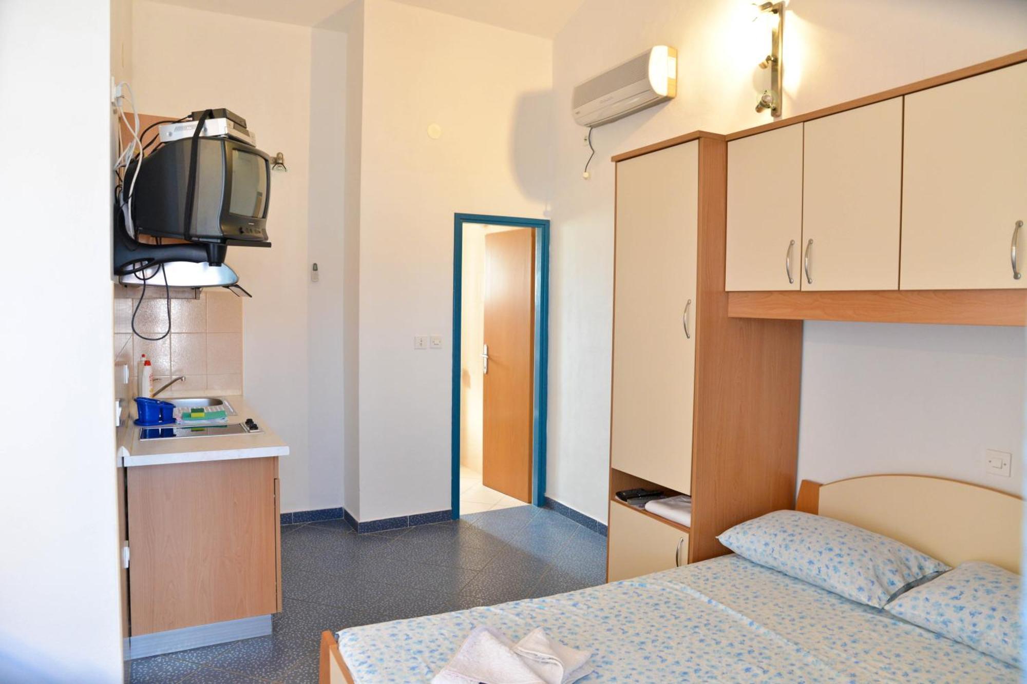 Apartments Lonic Куклица Стая снимка