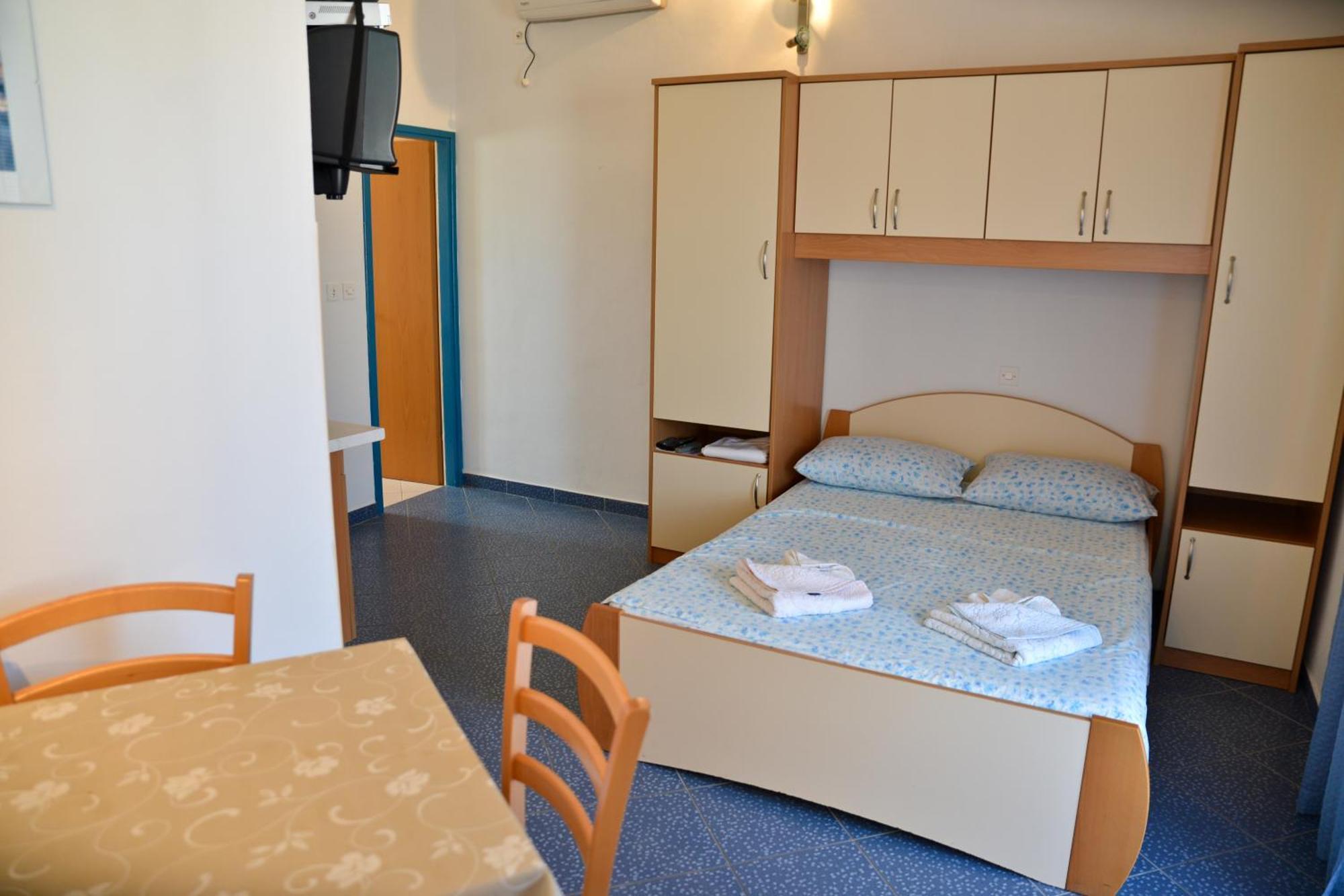 Apartments Lonic Куклица Стая снимка