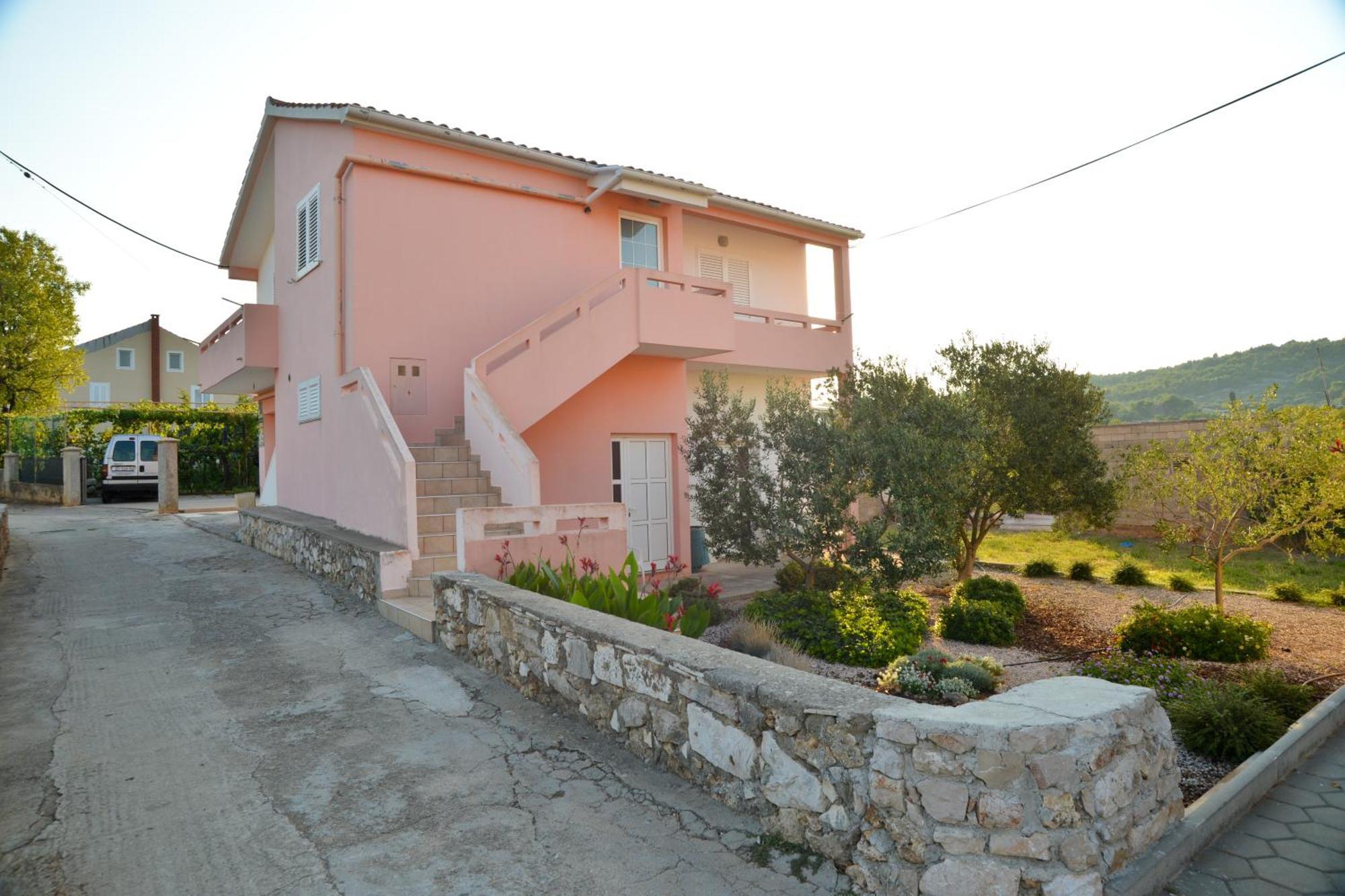 Apartments Lonic Куклица Екстериор снимка