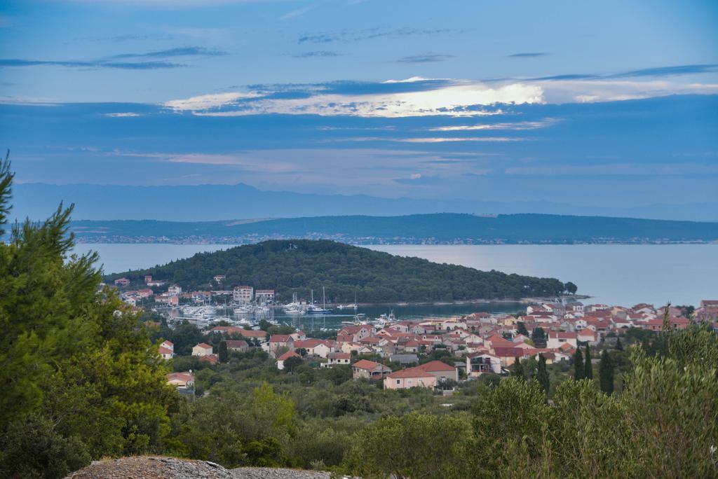 Apartments Lonic Куклица Екстериор снимка