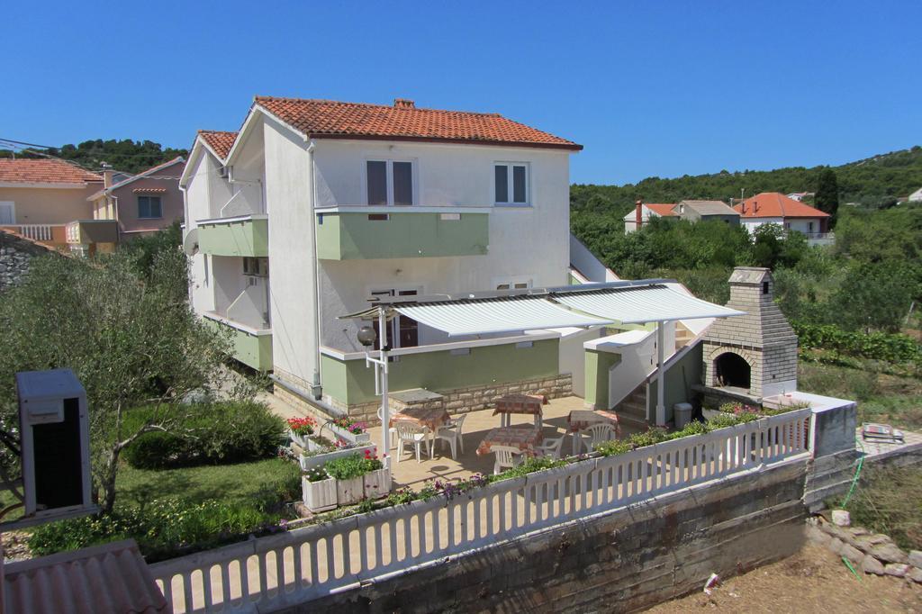 Apartments Lonic Куклица Екстериор снимка