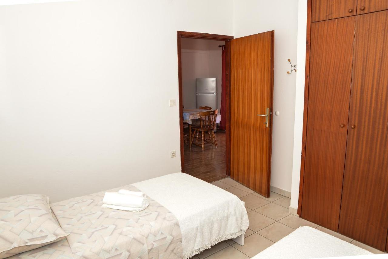 Apartments Lonic Куклица Екстериор снимка